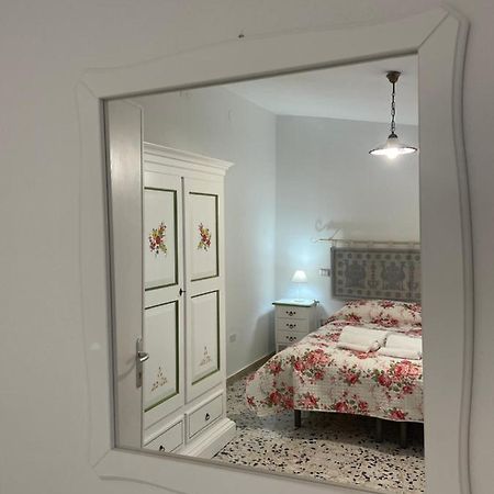 Affittacamere Il Vicoletto Aria Ona Виллагранде-Стризайли Экстерьер фото